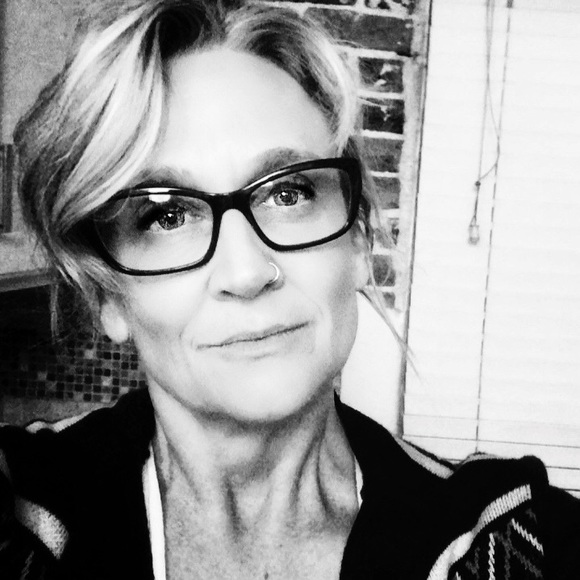 {me}...melanie - Picture 1 of 8